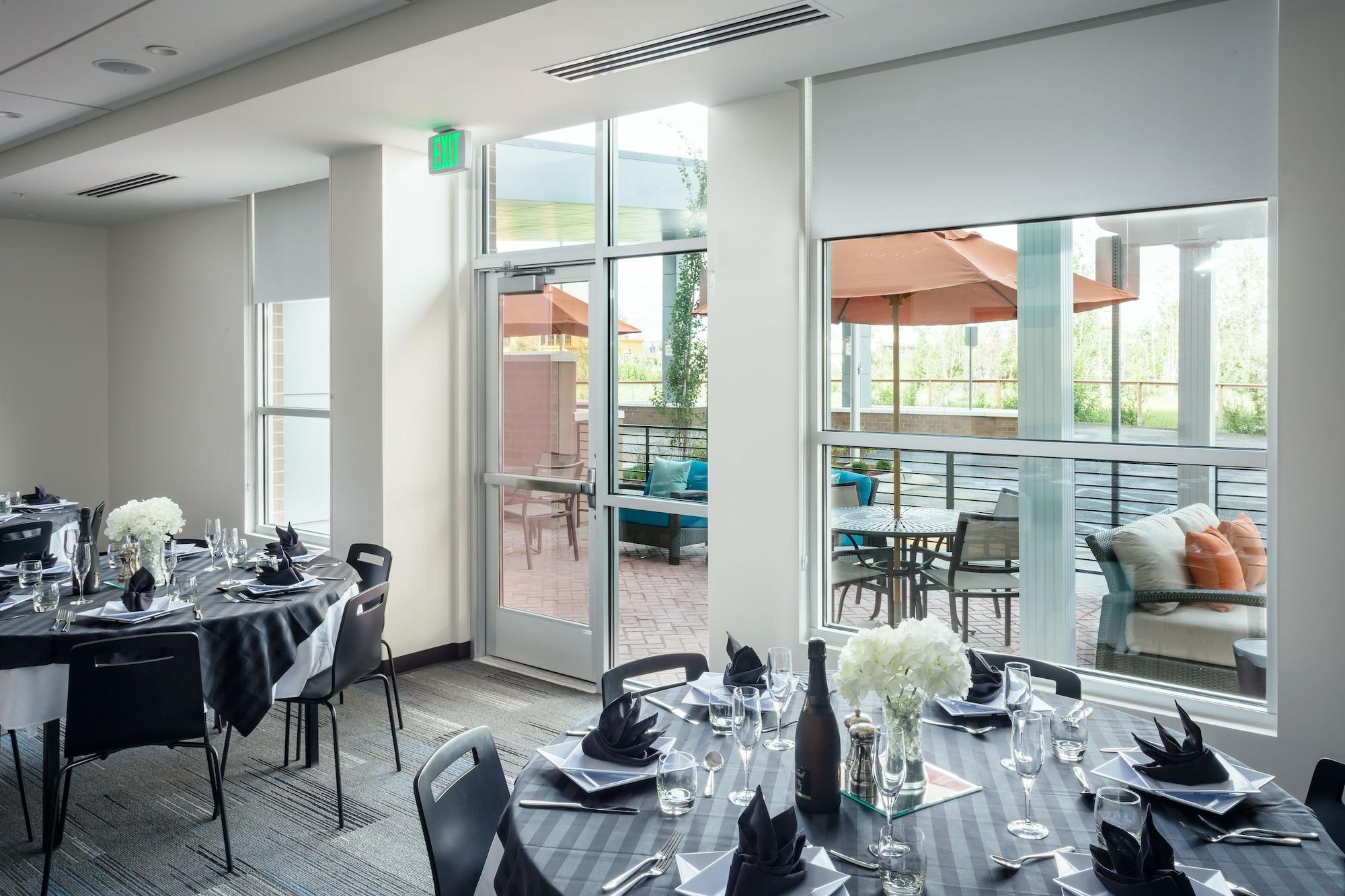 Hyatt House Anchorage Hotel Bagian luar foto
